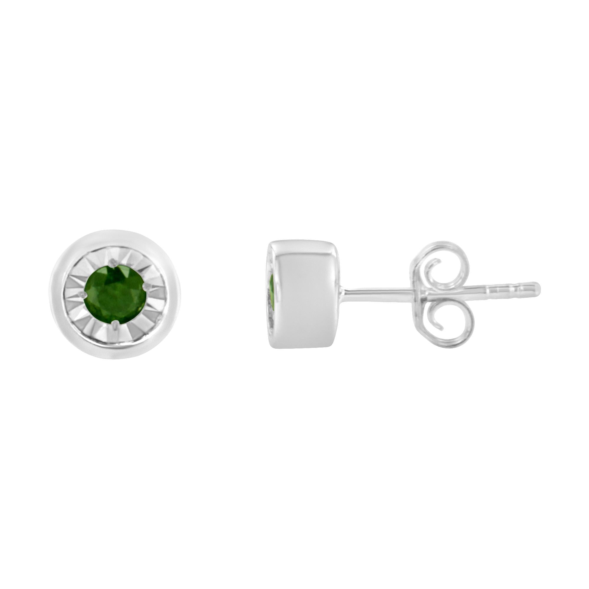 1/5 CTTW Green & Clear Diamond Stud Earrings in 925 Sterling Silver – Miracle-Set, Color-Enhanced, I1–I2 Clarity